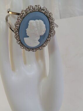 Victorian Large Blue Cameo Bracelet Vintage Silver Tone Fashion Vintage Jewelry